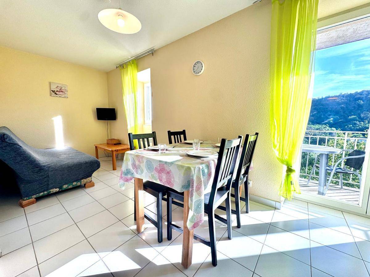 Appartement entier, La Vallée Appartement 31 - Thermes Neyras les Bains in Neyrac les Bains, Meyras