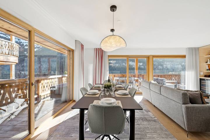 Ganze Wohnung, Schöne 3-Zimmer-Wohnung mit Whirlpool in Montagnier - Von Mrs Miggins in Planachaux, Champéry