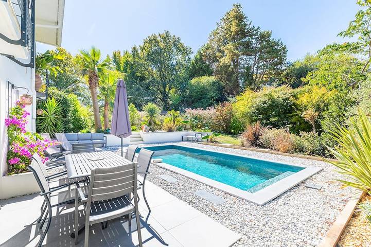 Villa für 4 Personen, mit Garten und Pool - 1