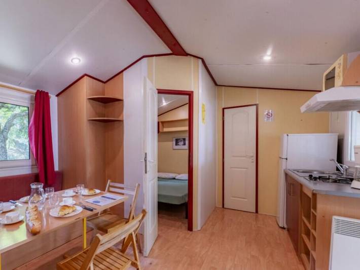 Mobil home pour 4 personnes, avec bassin pour enfant à Saint-Galmier - 4