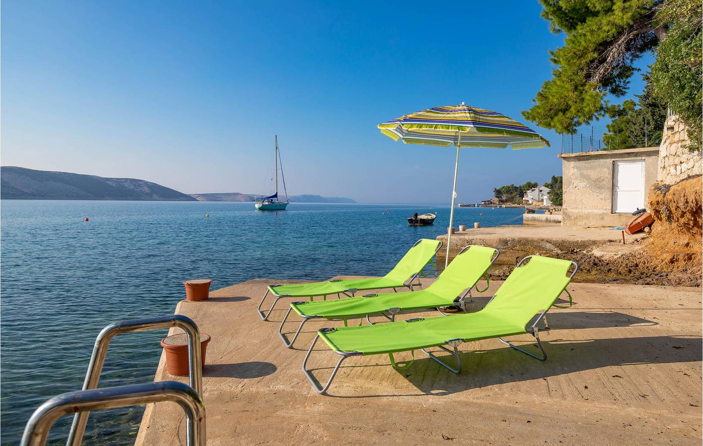 Ganze Ferienwohnung, Ferienwohnung für 4 Personen mit Terrasse in Novalja, Pag