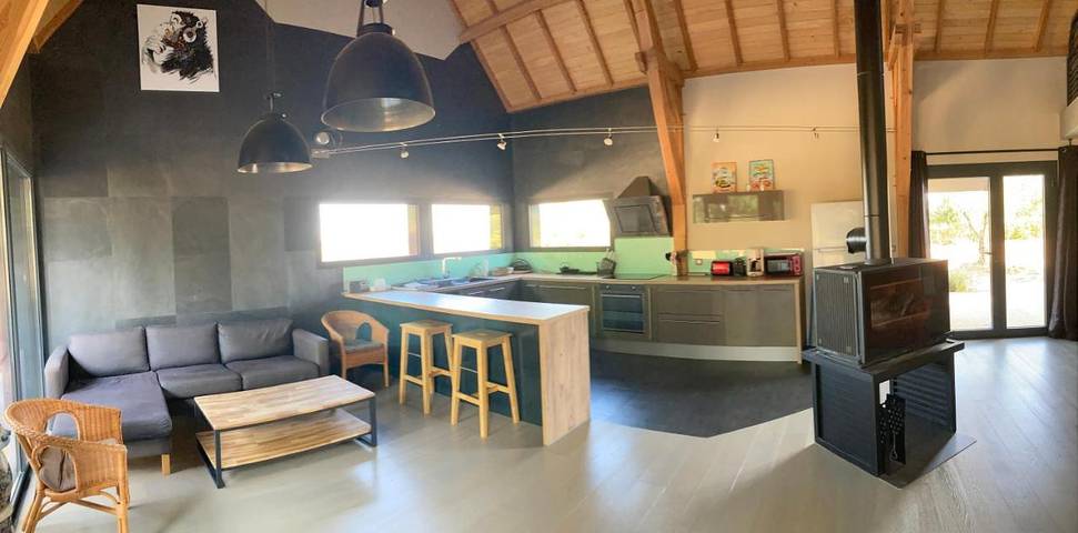 Gîte pour 10 personnes, avec jardin et vue à Soulomès