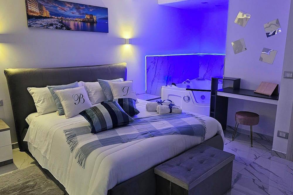 Apartamento entero, Centrally located near the sea, capri, station for sorrento, Pompeii,Vesuvius  in Castellammare di Stabia, Provincia de Nápoles