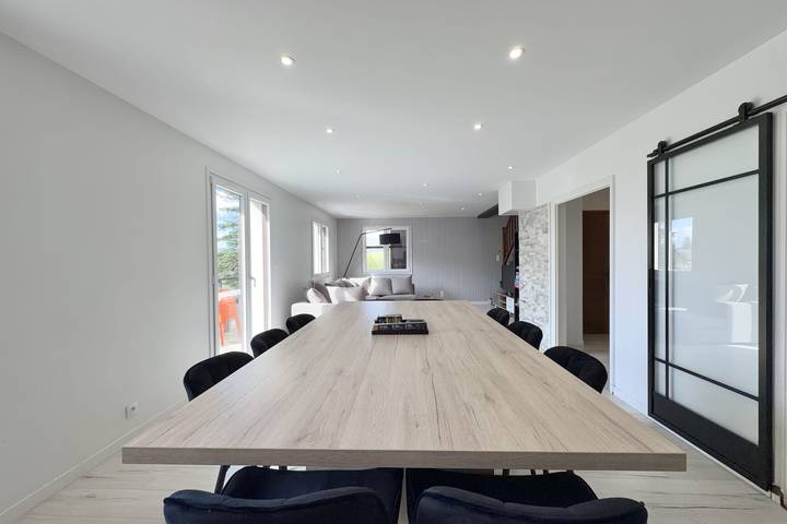 Chalet für 10 Personen mit Garten in Nances, Chambéry und Umgebung