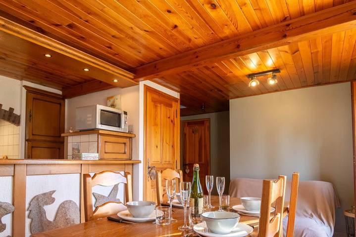 Gîte pour 6 personnes, avec Terrasse ainsi que Jardin et Vue dans Lozère - 3