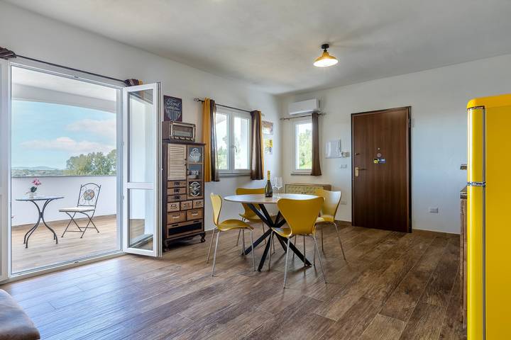 Apartment 'Vintage Village - 70s Style' with Mountain View, Wi-Fi and Air Conditioning in Alghero, Sassari Province