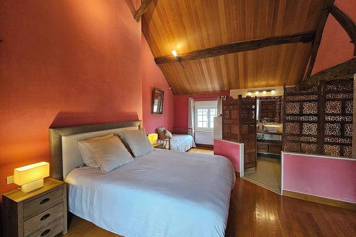Location de vacances pour 8 personnes, avec jacuzzi ainsi que sauna et jardin à Crécy-la-Chapelle - 2