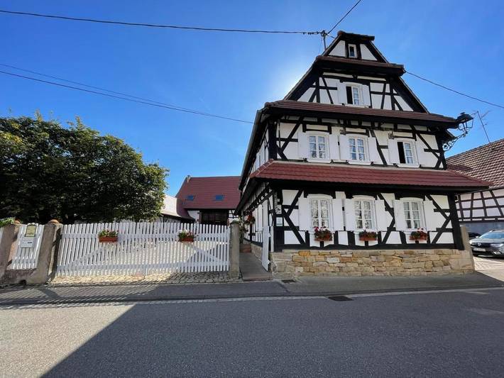 Location de vacances pour 4 personnes, avec Terrasse ainsi que Jardin et Vue à Hunspach