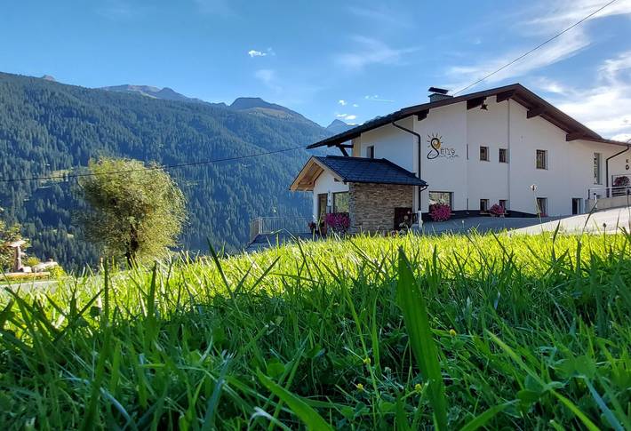 Ferienwohnung für 4 Personen, mit Ausblick und Garten, kinderfreundlich - 1
