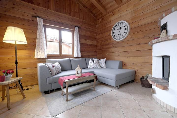 Pension für 5 Personen, mit Balkon und Terrasse sowie Whirlpool und Garten im Tölzer Land - 4