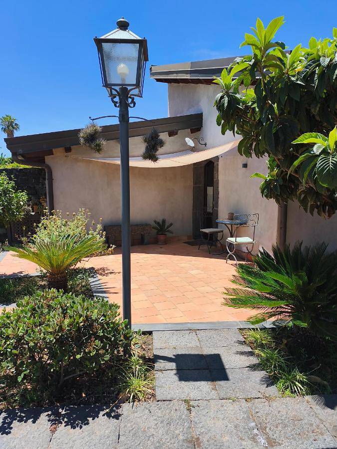 Chambre d’hôte pour 2 personnes, avec Terrasse ainsi que Jardin et Vue à Acireale - 3