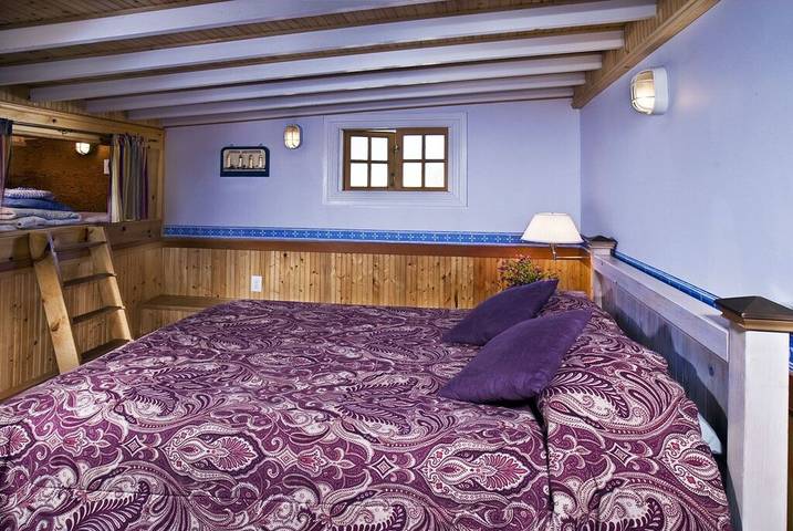 Vacation house for 10 people, with yard and balcony as well as hot tub in Lincoln City