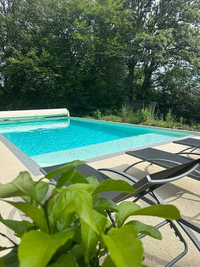 One-Bedroom House in Chamboulive, Région de Tulle