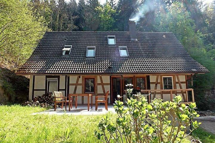 Bauernhof für 6 Personen, mit Whirlpool und Terrasse in Wolfach