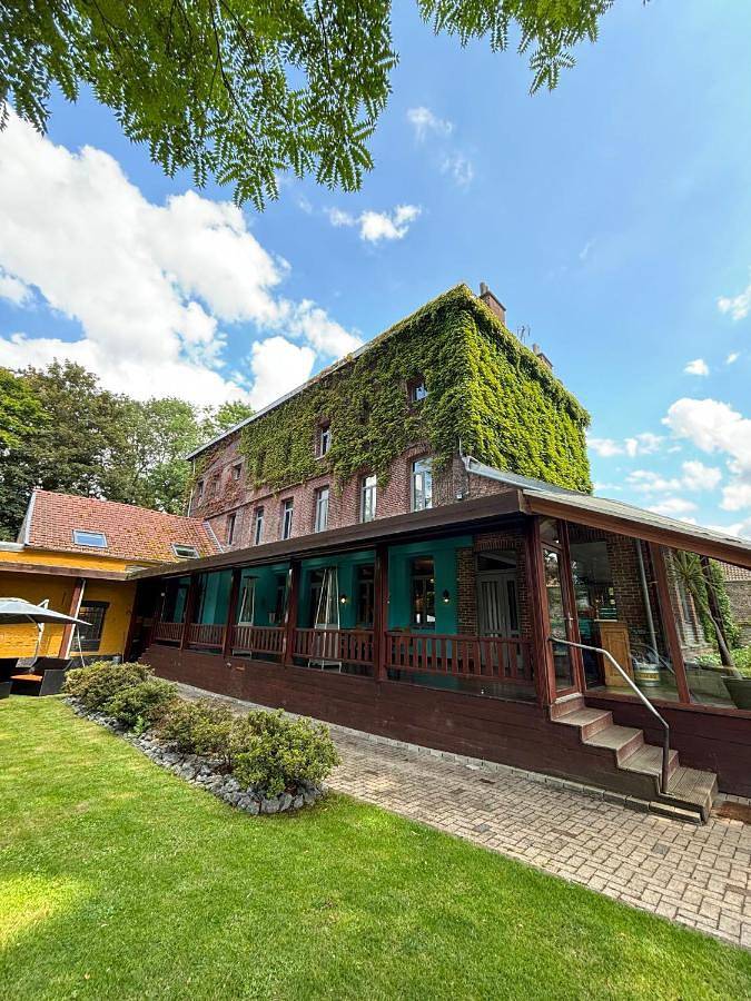 Double Room in Artres, Région de Valenciennes