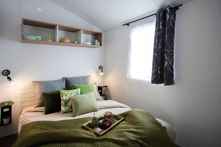 Location de vacances pour 4 personnes, avec jardin ainsi que piscine et jacuzzi, animaux acceptés à L'Île-d'Olonne - 2