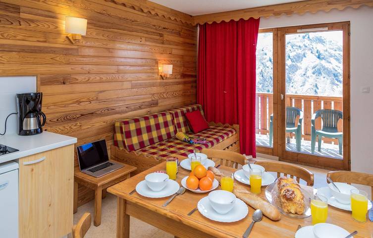 Apartamento de vacaciones para 6 personas, con piscina y balcón - 1
