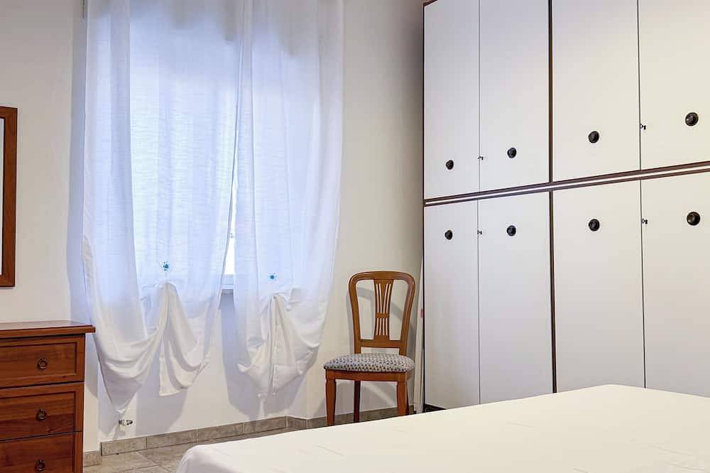 Entire apartment, All'ombra della quercia in Ortona (Municipality), Chieti Province