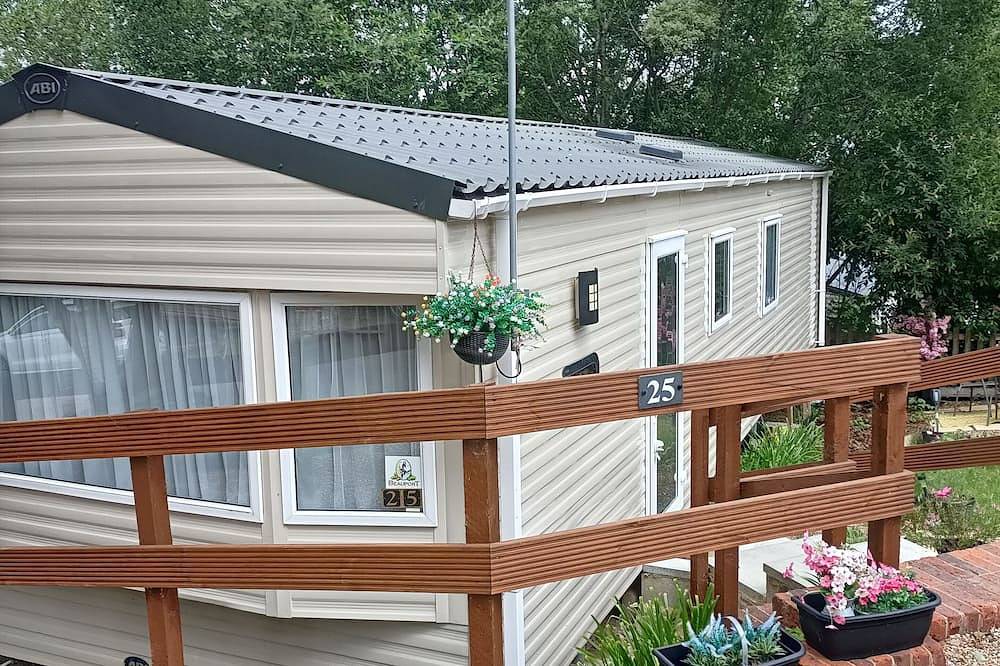 Static Caravan for 6 People in Westfield, High Weald