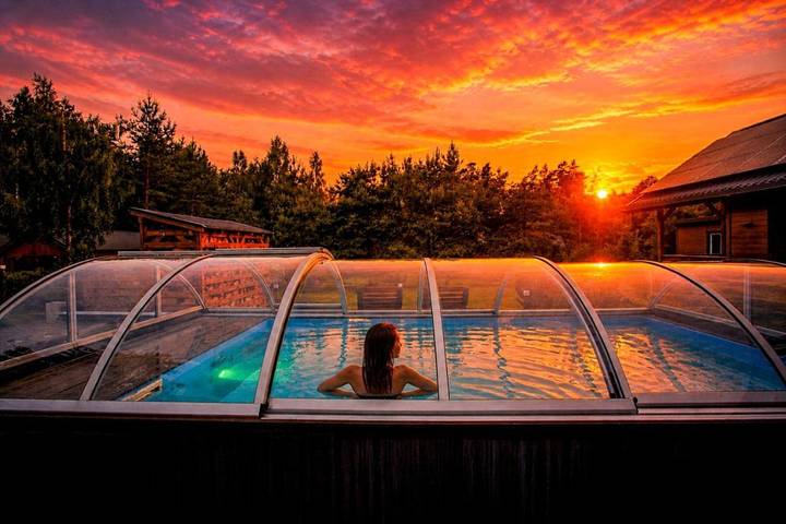 Domek letniskowy dla 6 osób, z widok i sauna oraz basen i ogród, zwierzęta dozwolone - 1