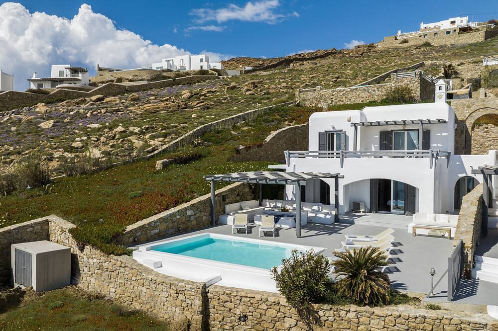 Sqm, with a private pool, terrace and an amazing view in Tourlos (Mykonos), Mykonos