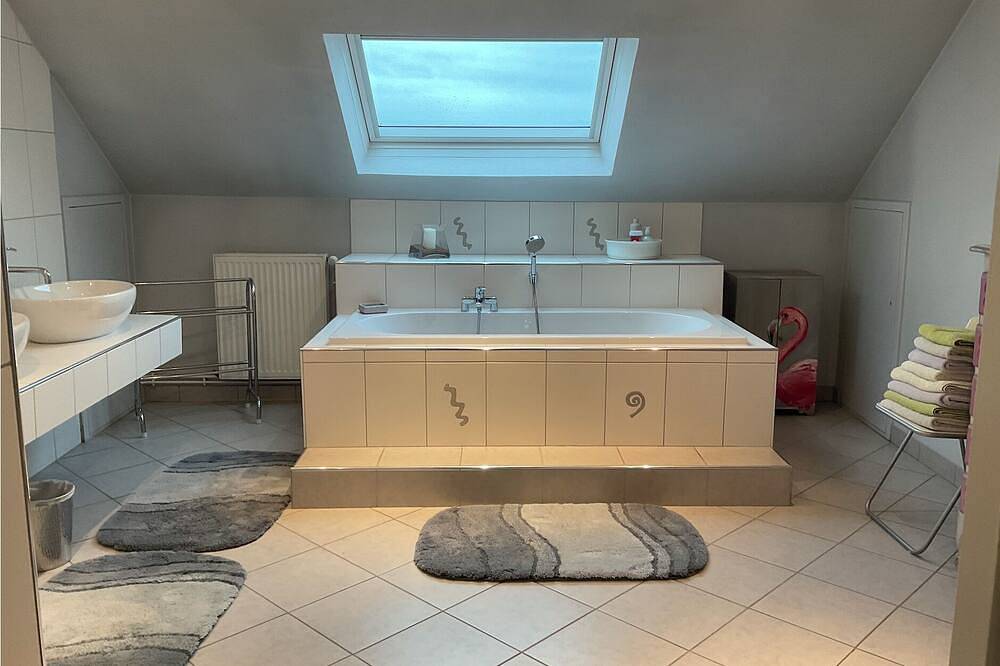 Idéal sur la Route des vins d'Alsace 1 chambre 2/3 pers dans une villa + piscine in Guémar, Région de Ribeauvillé