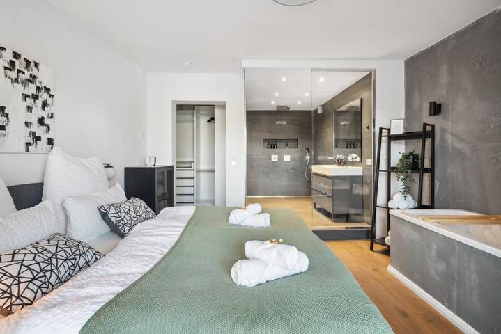 Ferienwohnung für 6 Personen, mit Balkon in Bochum Total - 2