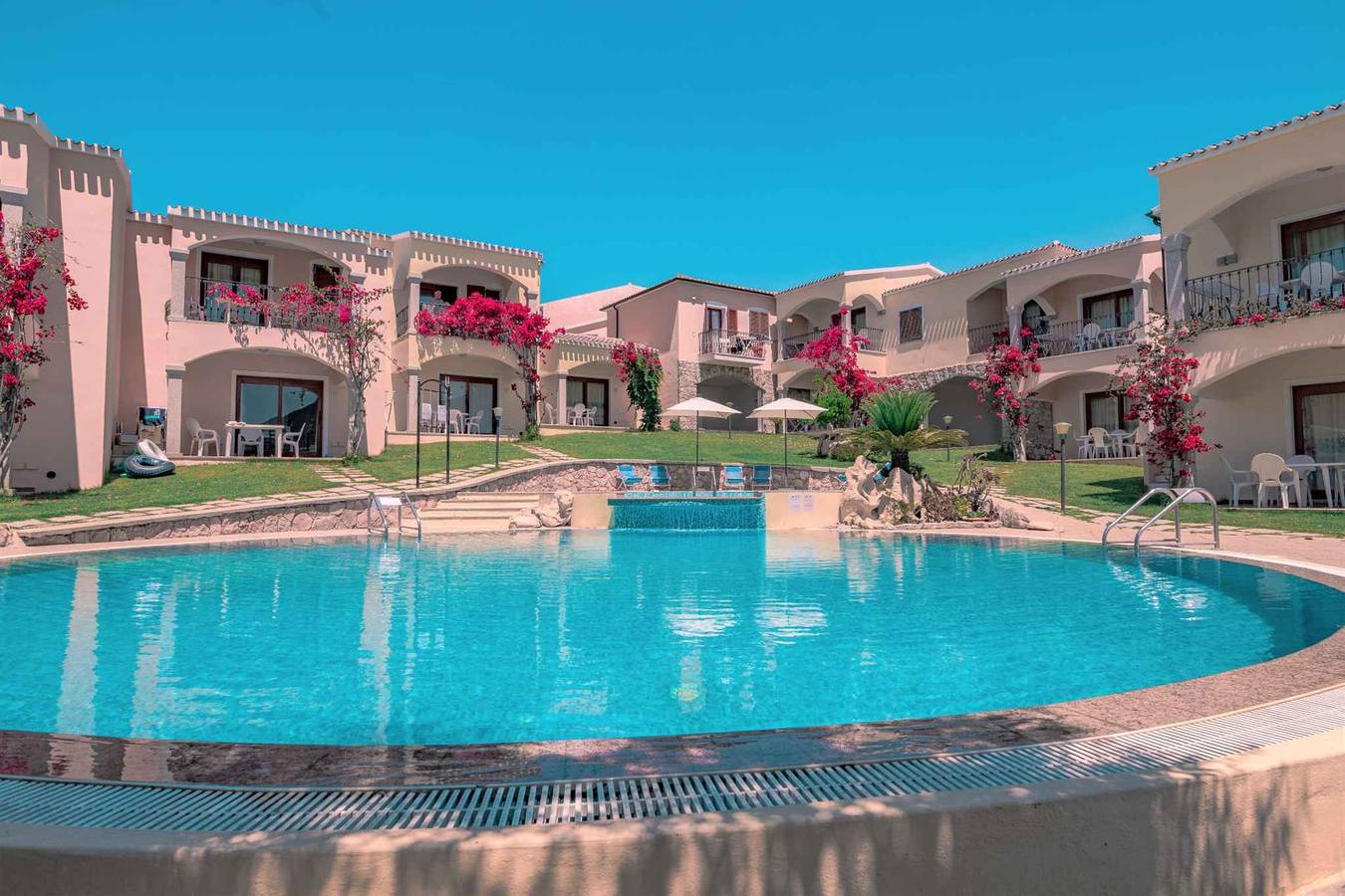 Ganze Ferienwohnung, Ferienwohnung mit Klimaanlage und Gemeinschaft Pool  in Badesi, Olbia-Tempio