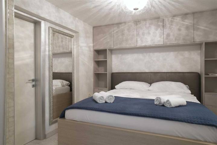 Ganze Wohnung, Ferienwohnung für 2 Personen mit Meerblick in Piran, Slowenische Riviera