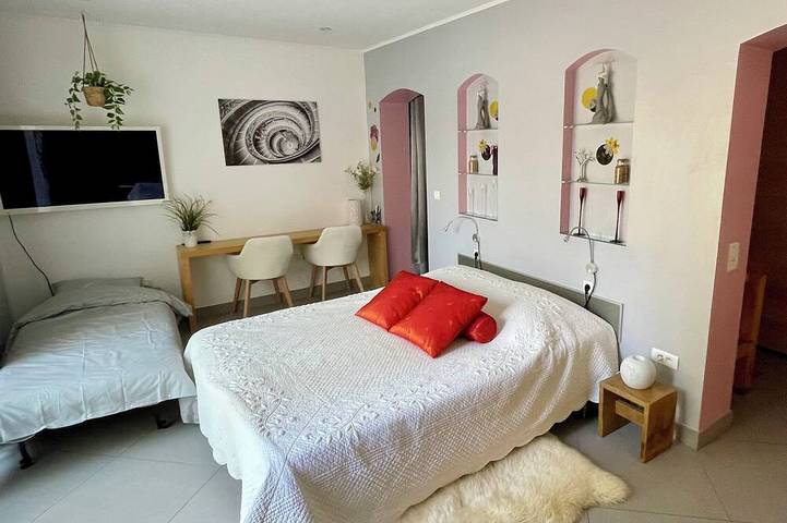 Gîte pour 4 personnes, avec terrasse dans Saint-Quentin en Yvelines - 3