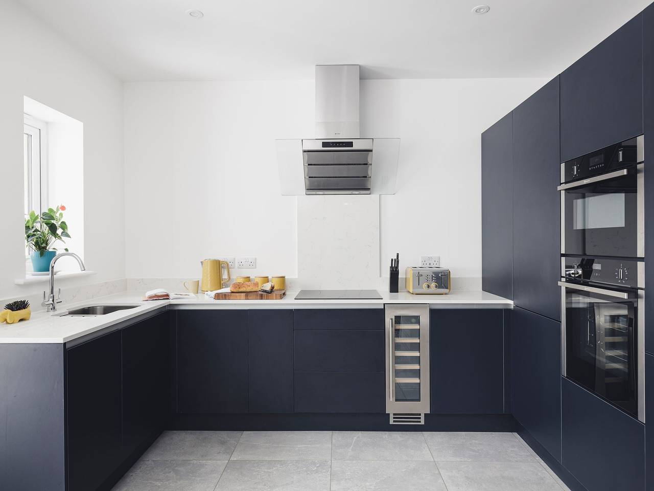 Entire apartment, 3 Ocean Walk in Perranporth, Cornwall