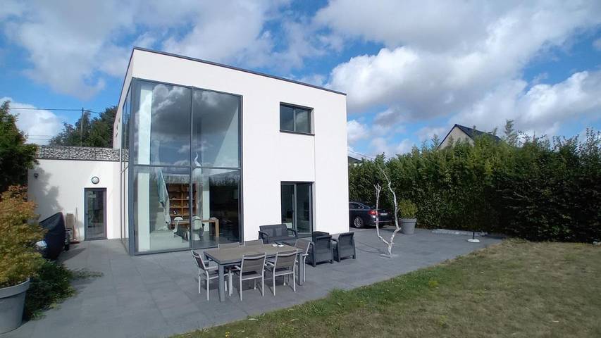 Location de vacances pour 5 personnes, avec jardin, animaux acceptés à Tatinghem