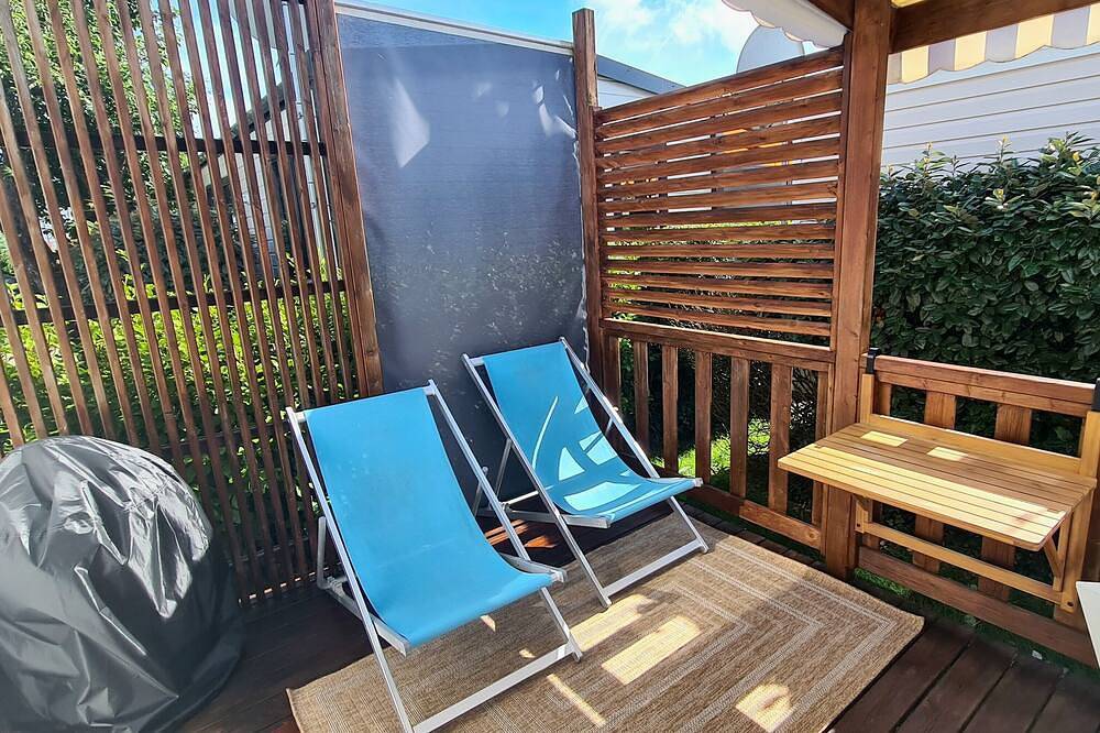 Mobil Home Beg Meil ​​​​300 m playa, piscina comunitaria, terraza privada Wi-Fi in Fouesnant, Côte de Cornouaille