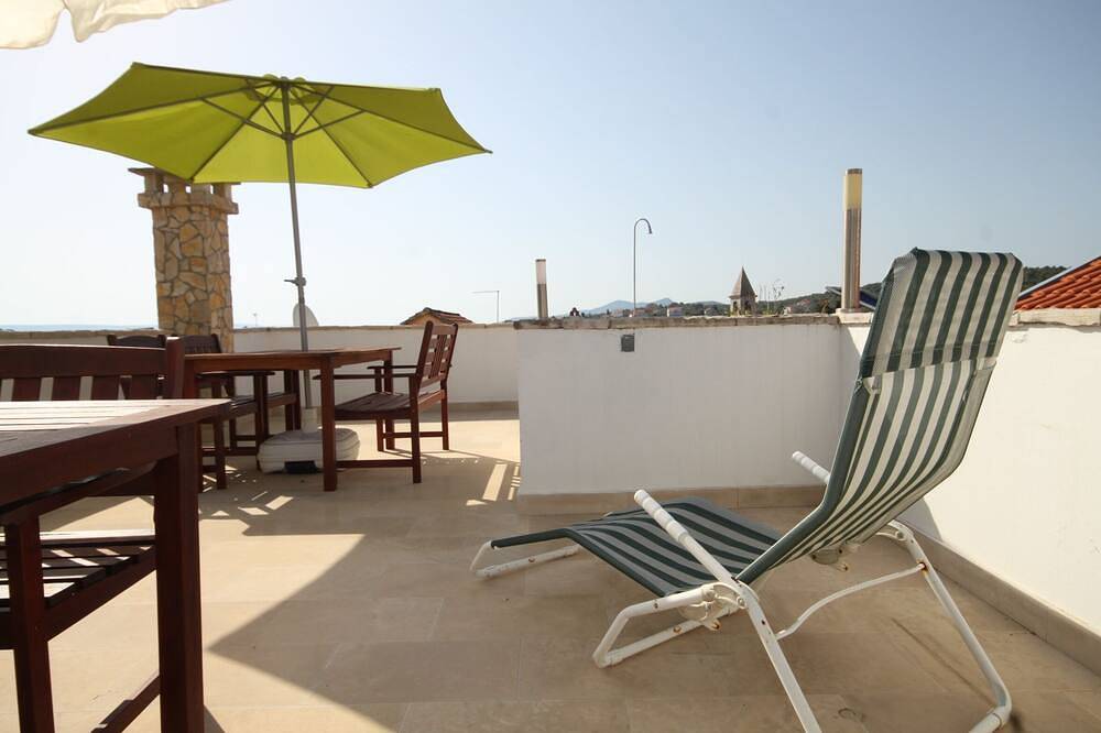 Ferienhaus mit Internet Kukljica, Ugljan (K-8251) in Kukljica, Insel Ugljan