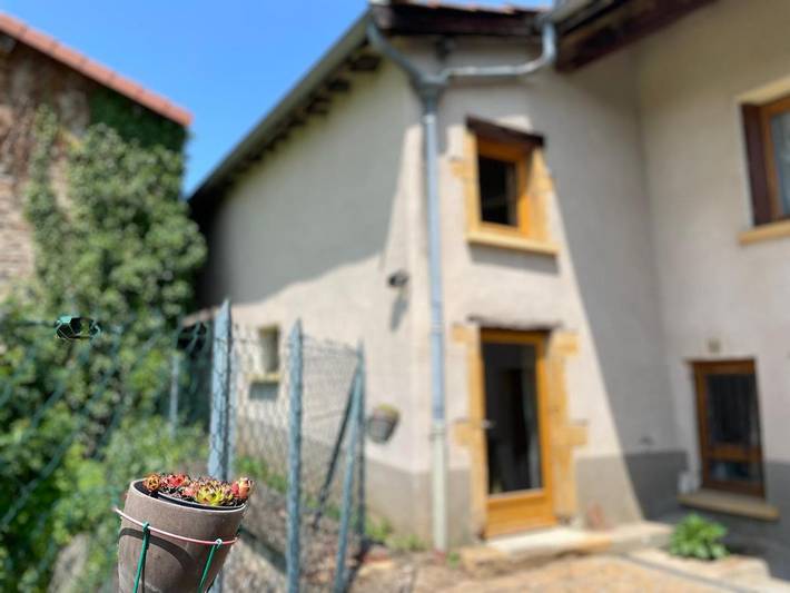Gîte pour 2 personnes, avec terrasse à Châtillon (Rhône) - 2