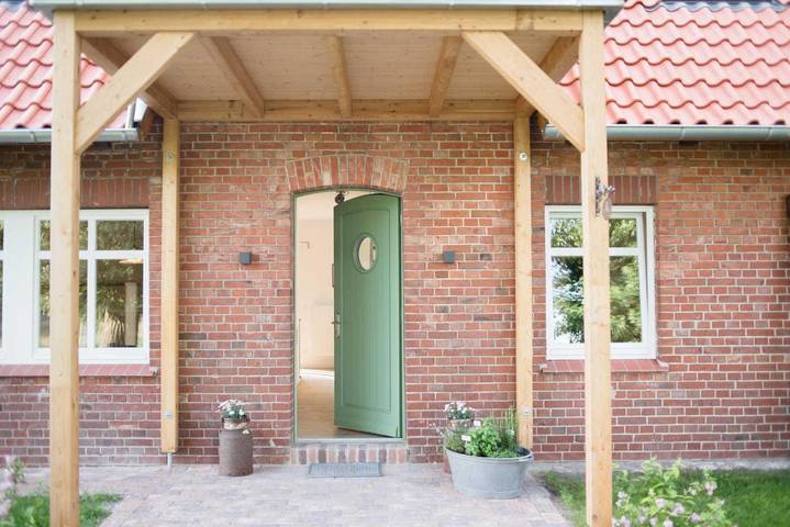 Ferienhaus für 4 Personen, mit Balkon und Terrasse sowie Garten und Sauna
