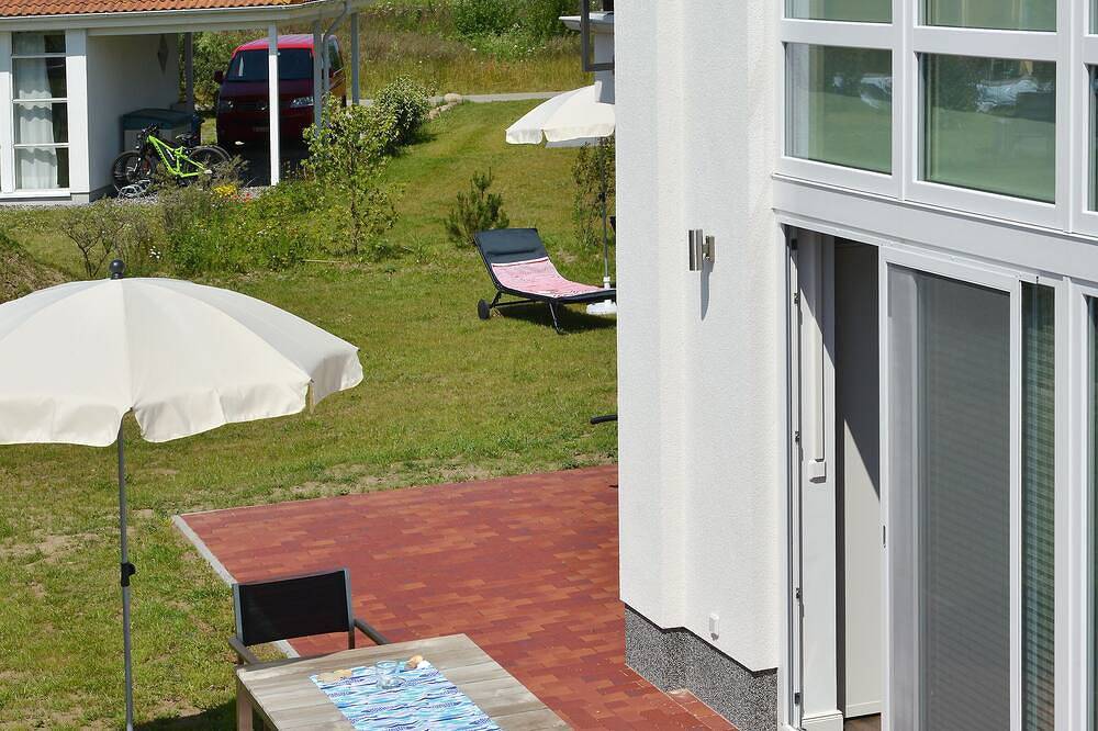 Familienfreundliche Seeblickvilla der Extraklasse in Vaschvitz, Trent