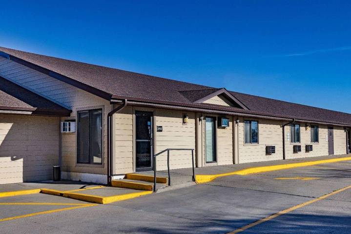 Hôtel pour 2 personnes, avec jacuzzi et piscine, animaux acceptés à Valentine - 2