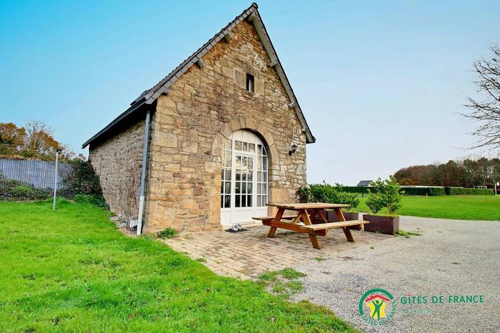 Gîte pour 3 personnes, avec jardin et piscine à Languidic - 2