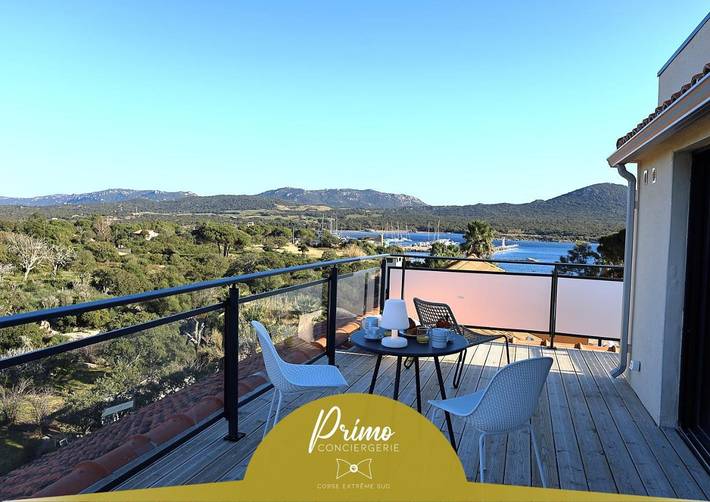 Appartement de vacances pour 2 personnes, avec piscine ainsi que vue et jardin