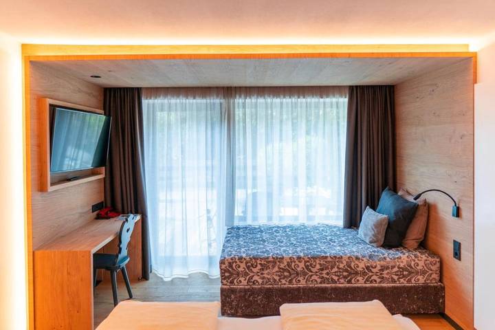 Hôtel pour 2 personnes, avec sauna et jardin ainsi que vue et piscine, animaux acceptés à Chiusa - 4