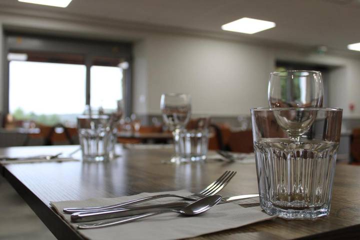 Hôtel pour 3 personnes, avec terrasse, animaux acceptés dans Sainte-Eulalie (Ardèche) - 4