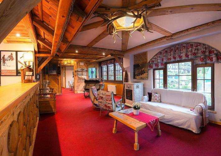 Location de vacances pour 6 personnes, avec balcon ainsi que sauna et vue à San Martino di Castrozza - 2