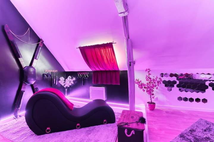 Gîte pour 4 personnes, avec Balcon et Jacuzzi à Bray-sur-Seine