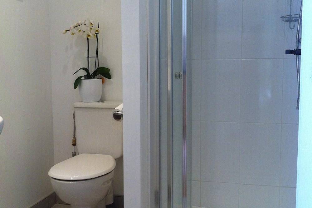 Casa de piedra tradicional renovada con piscina privada de agua salada in Gourdon, Lot