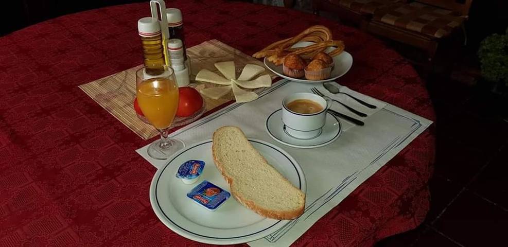 Casa rural con piscina para 3 personas, con vistas además de piscina y balcón en Provincia de Ciudad Real - 2