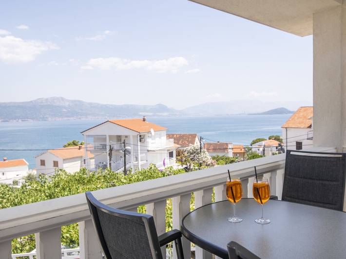 Vakantiewoning voor 4 personen, met Balkon en Terras op Čiovo