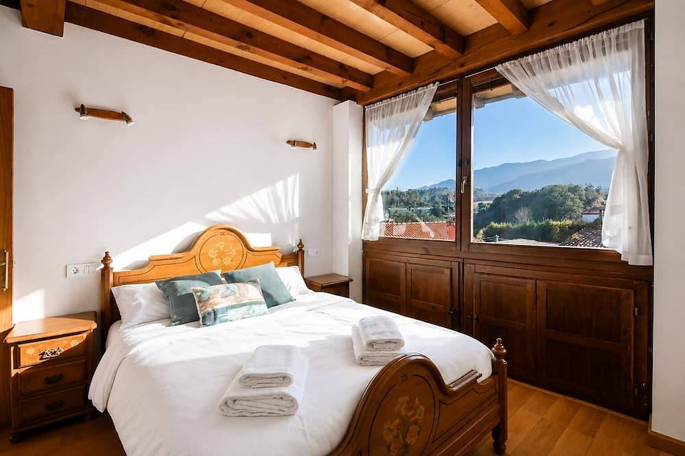 Casa la Encina de Pancar in Pancar (Asturias), Llanes