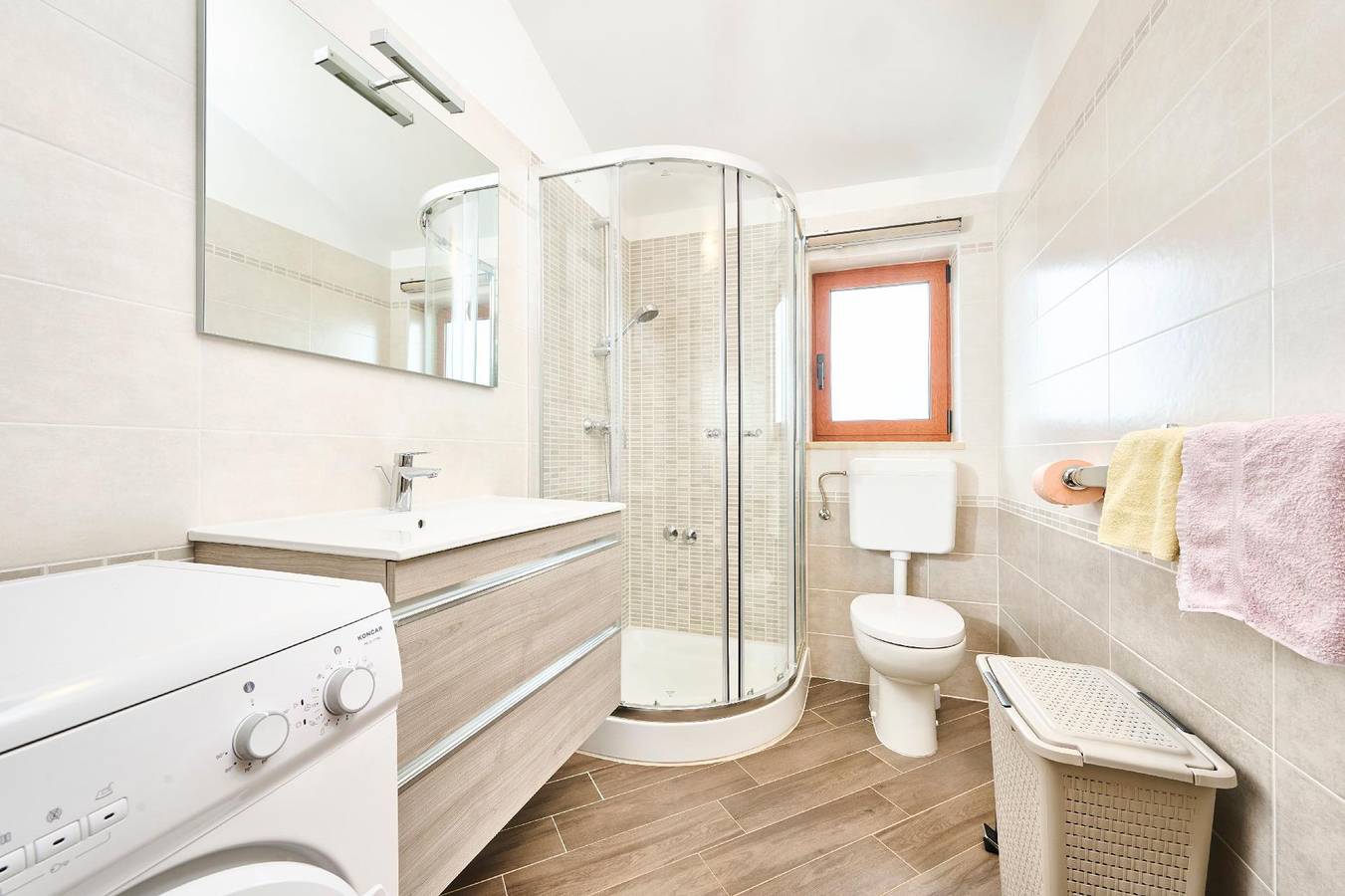 Apartamento vacacional entero, App for up to 6 persons. in Umag, Region de Umag