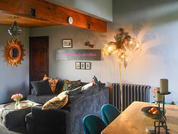 Holiday Rental for 4 People in Cumbria, North West England, Photo 2